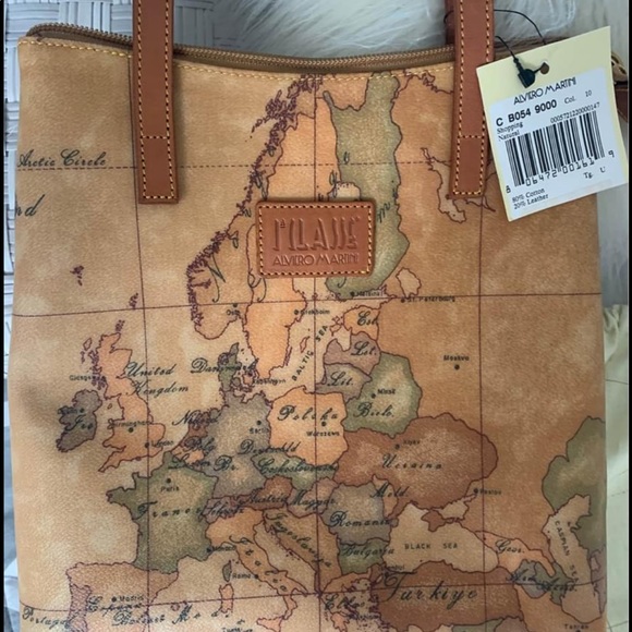 Alvaro martino authentic bag with tag - Picture 1 of 3